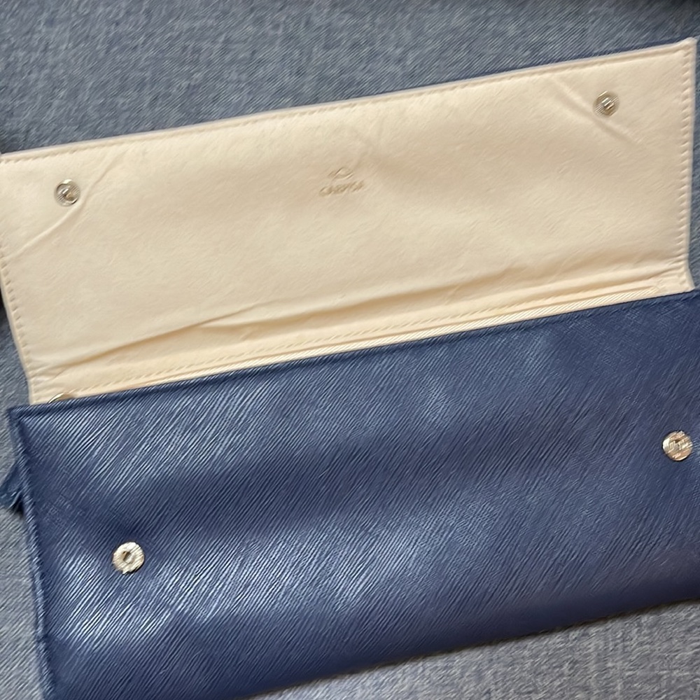 Carpisa Jewelry Roll - Picture 5 of 8